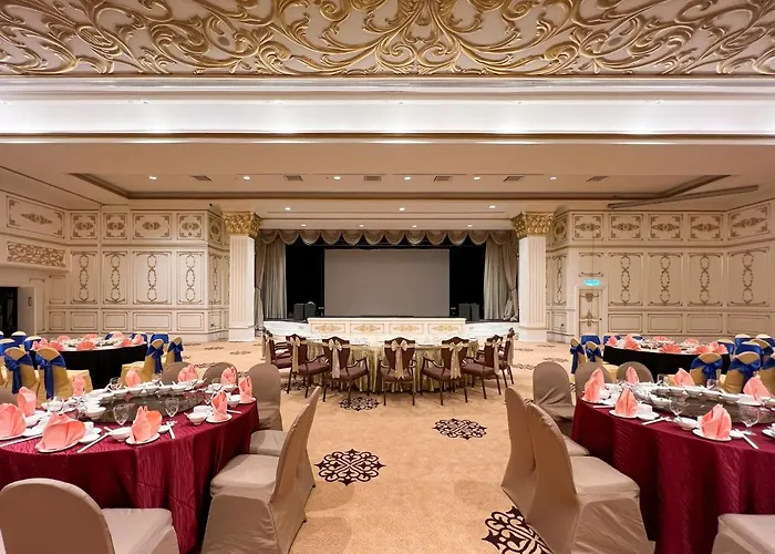 Puteri Wing - Riverside Majestic Hotel