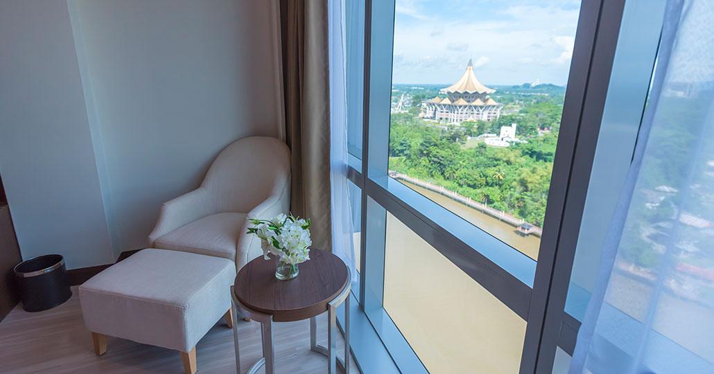 Puteri Wing - Riverside Majestic 5*