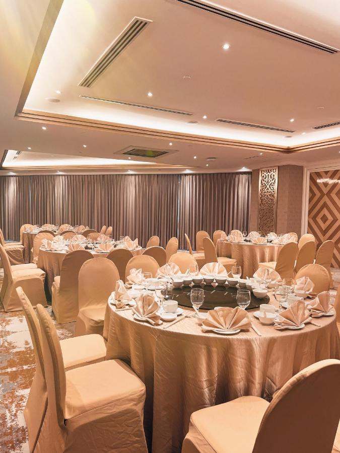 Puteri Wing - Riverside Majestic 5*