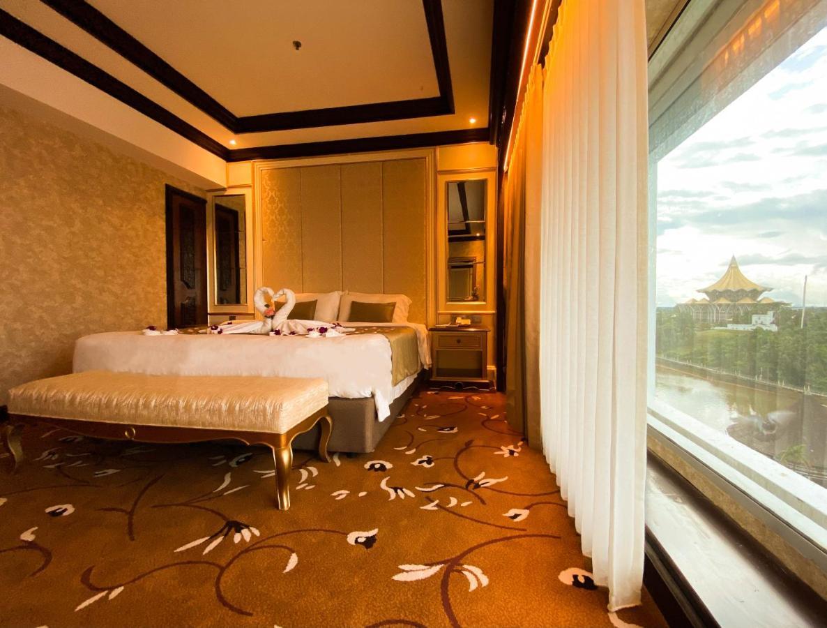 Puteri Wing - Riverside Majestic Hotel Kuching