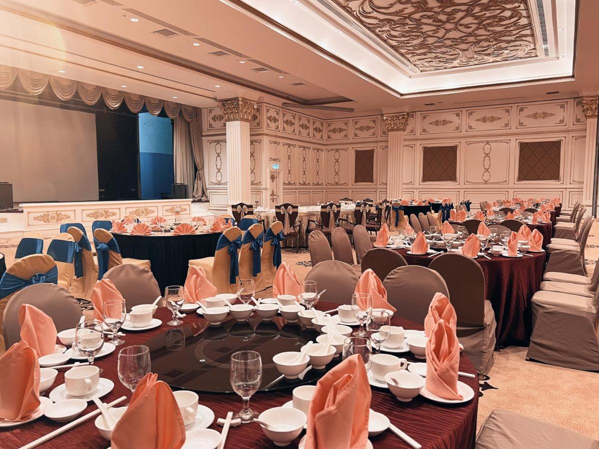 Hotel Puteri Wing - Riverside Majestic Kuching